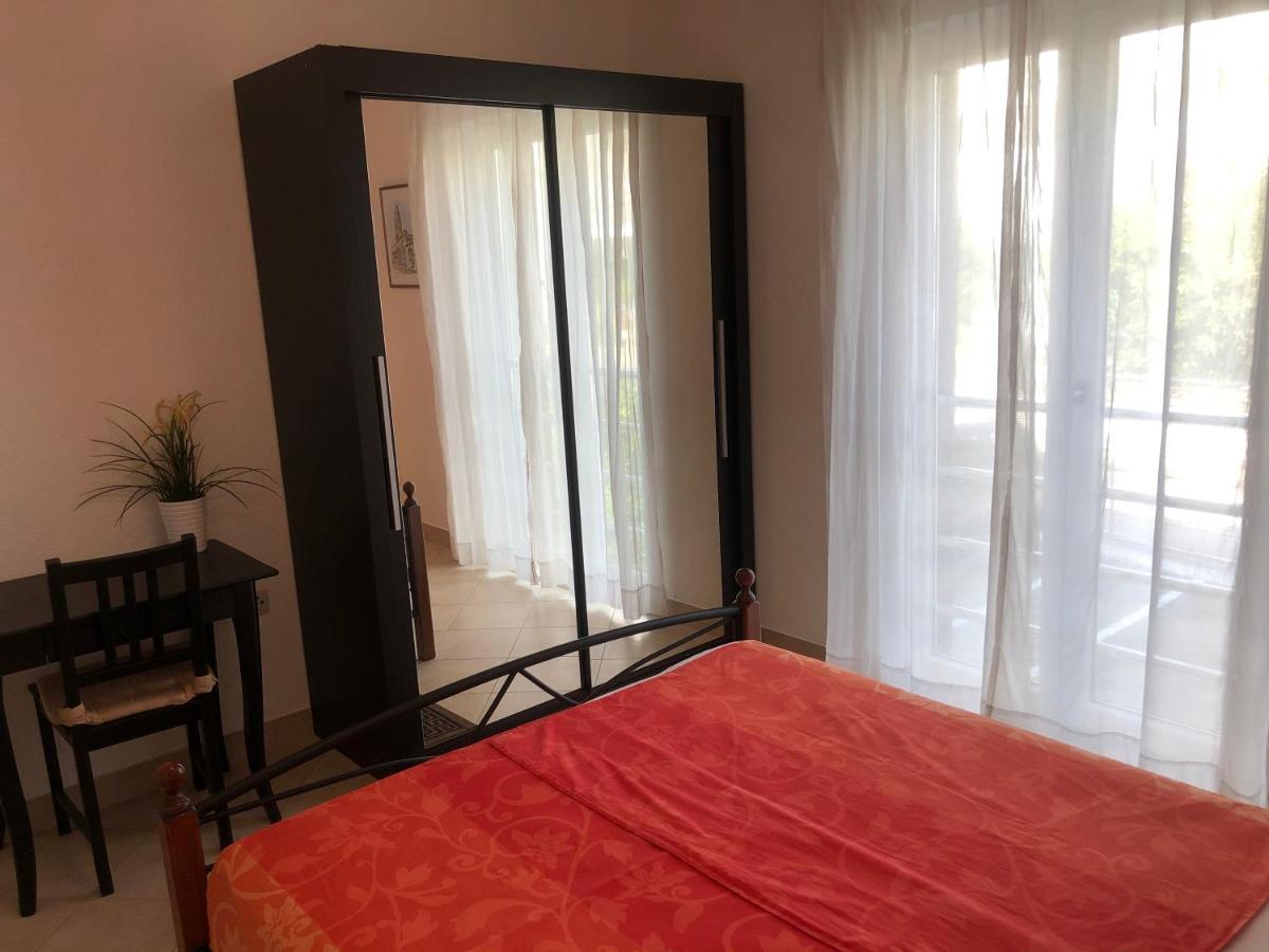 Dalmatia Apartments Podstrana Exterior foto